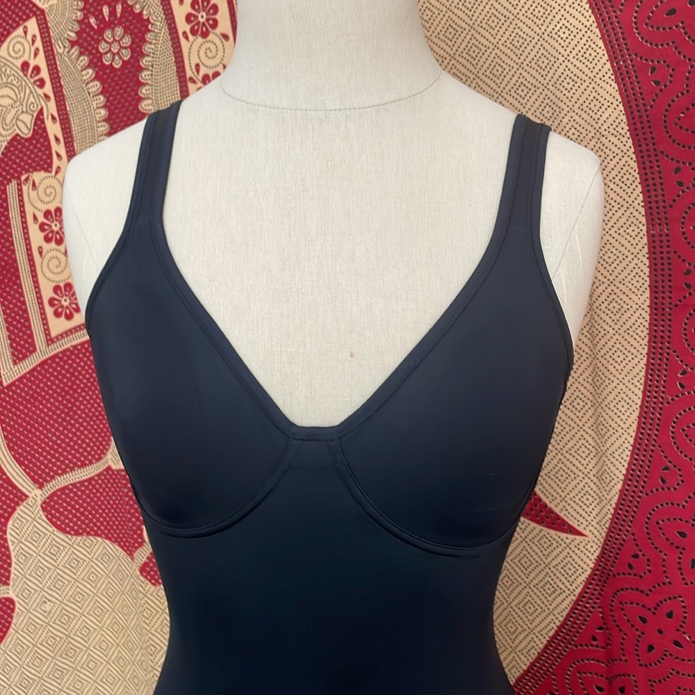 DeMillus Black Camisole Shapewear - Picture 2 of 8